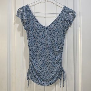 Floral butterfly sleeves top